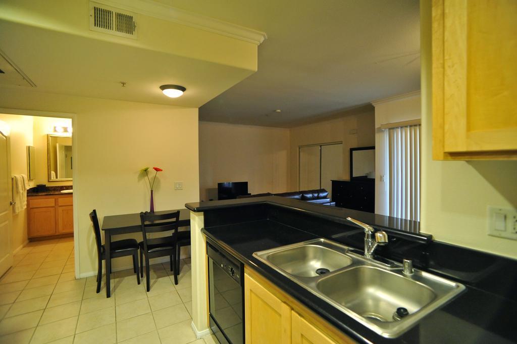 Apartment Downtown La Corporate